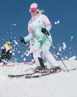 Women OOSC Snow Jackets><noscript><img width=