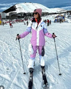 Women OOSC 1080 Jackets & Pants><noscript><img width=