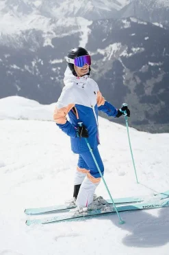Women OOSC Snow Jackets><noscript><img width=