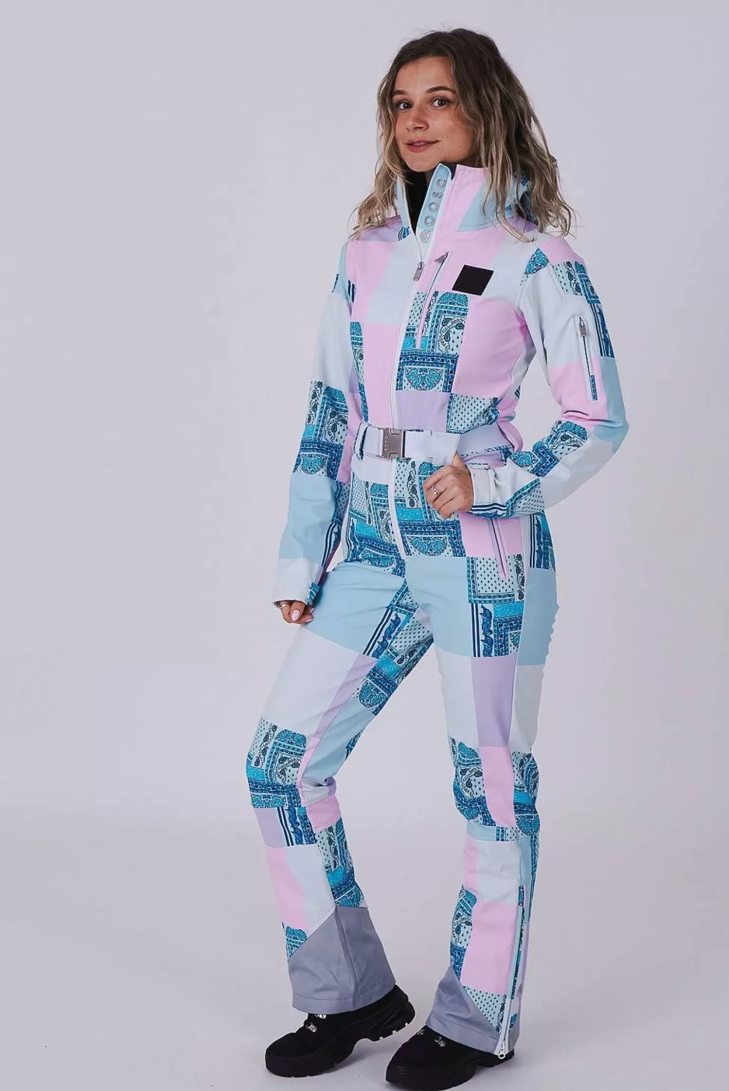 Women OOSC Chic Luxury>Chic Ski Suit - Patchwork