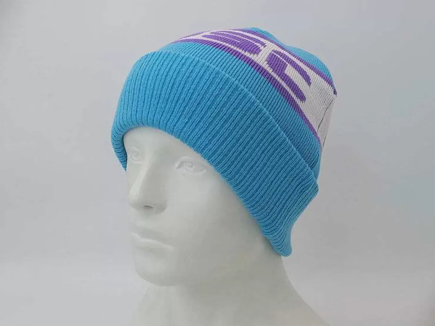 OOSC Beanies>Apres Beanie - Blue, Purple, White