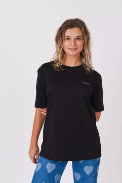 Women OOSC Tees><noscript><img width=