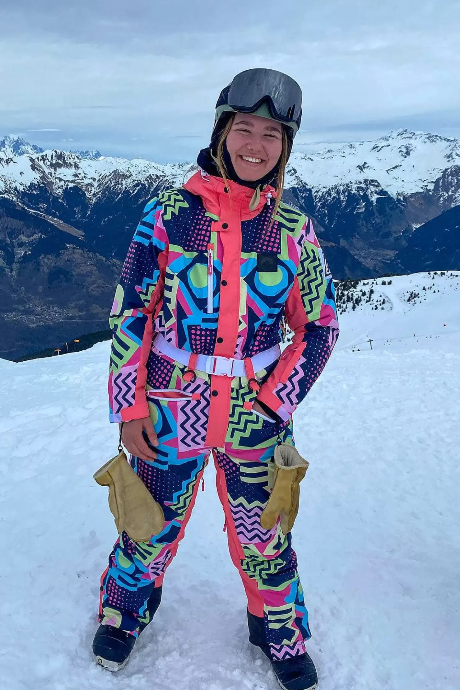 Women OOSC Ski Suits>Saved By The Bell Curved Female Ski Suit