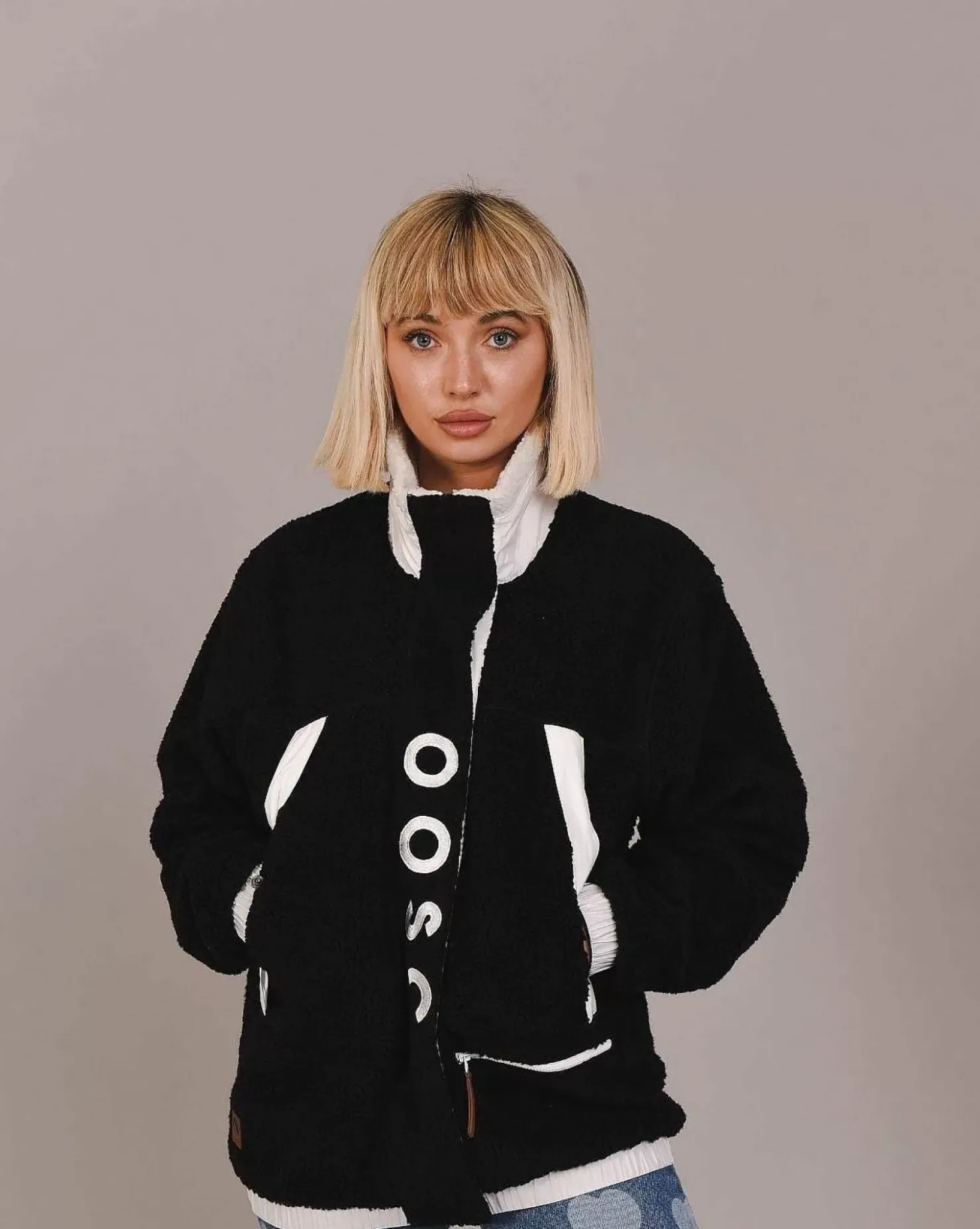Women OOSC Fleece>Sherpa Fleece Jacket Black / White - Women'S
